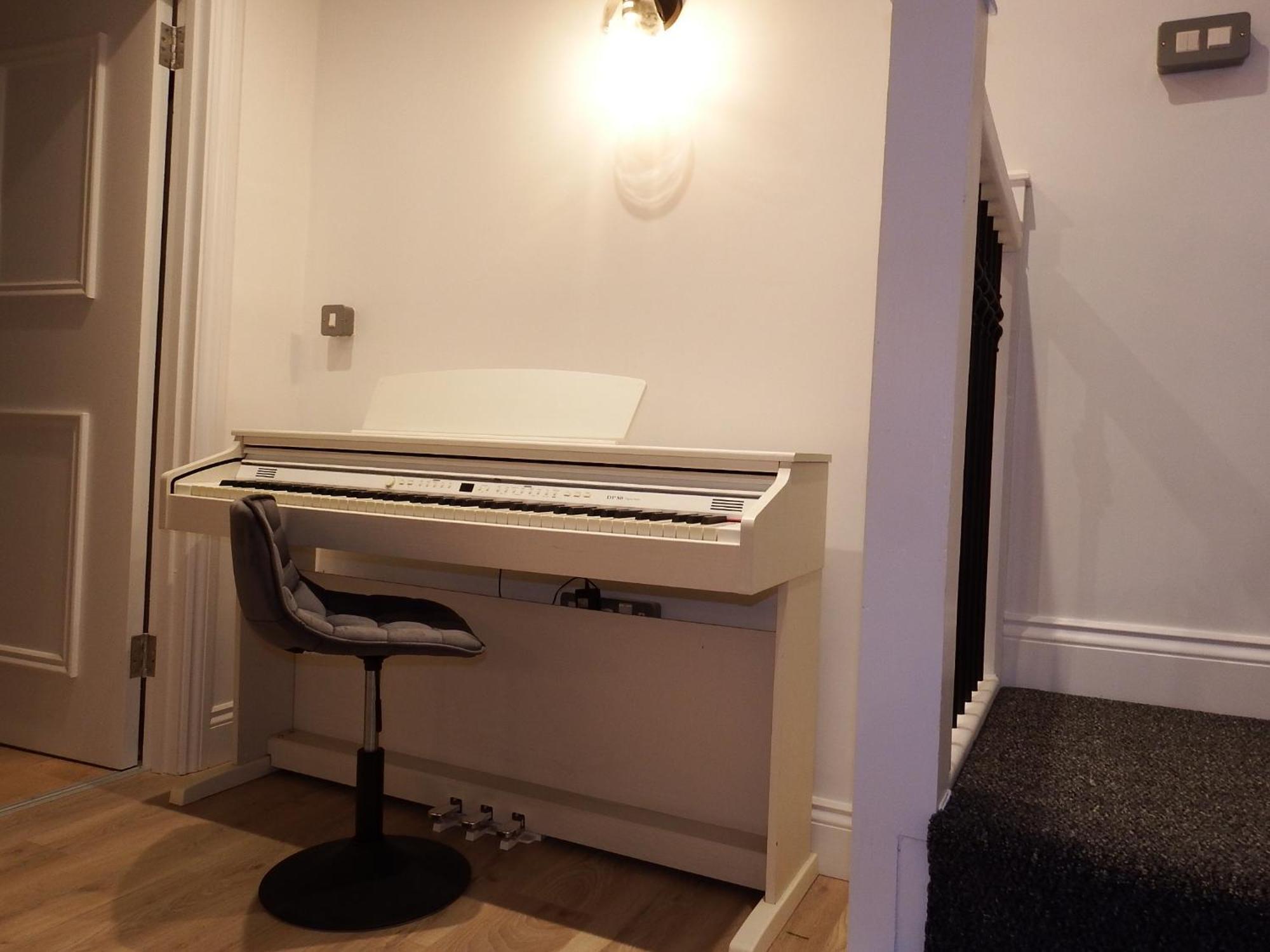 Newly Renovated Stunning Warehouse Apartment Bournemouth Bagian luar foto
